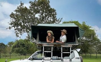 4×4 East Africa Primate Safari 4x4 East Africa Primate Safari