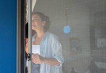 Glass Repair Near Me: How to Find a Fast & Reliable Local Service glass repair near me